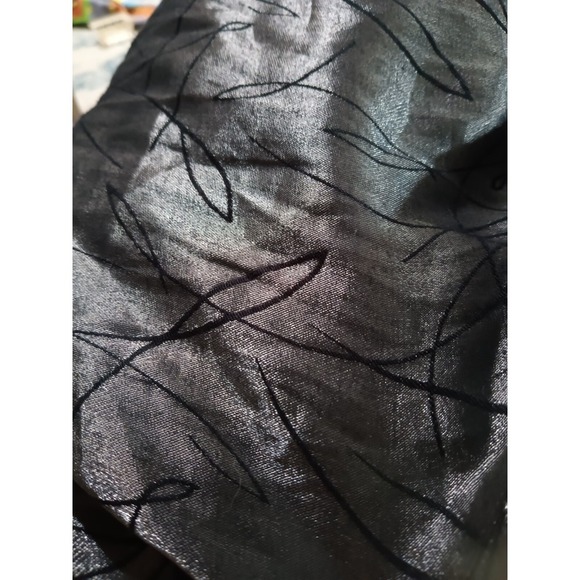 Vintage TR Bentley Plus Silver Blouse Size 16w Button Up Shiny - Picture 8 of 8